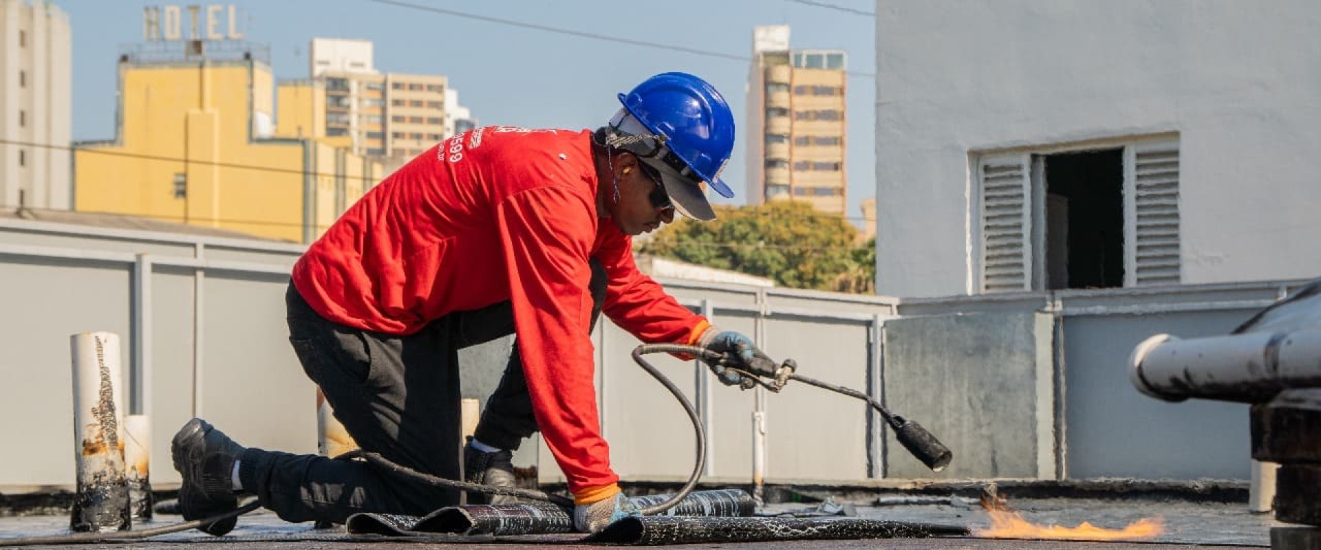 Como a Impermeabilização do Seu Imóvel Pode Evitar Prejuízos Financeiros e Valorizar Sua Casa no Mercado